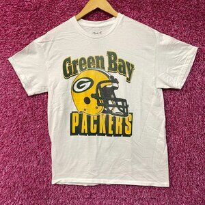 Junk Food Clothing NFL Green Bay Packers Throwback Helmet Logo T-Shirt Small